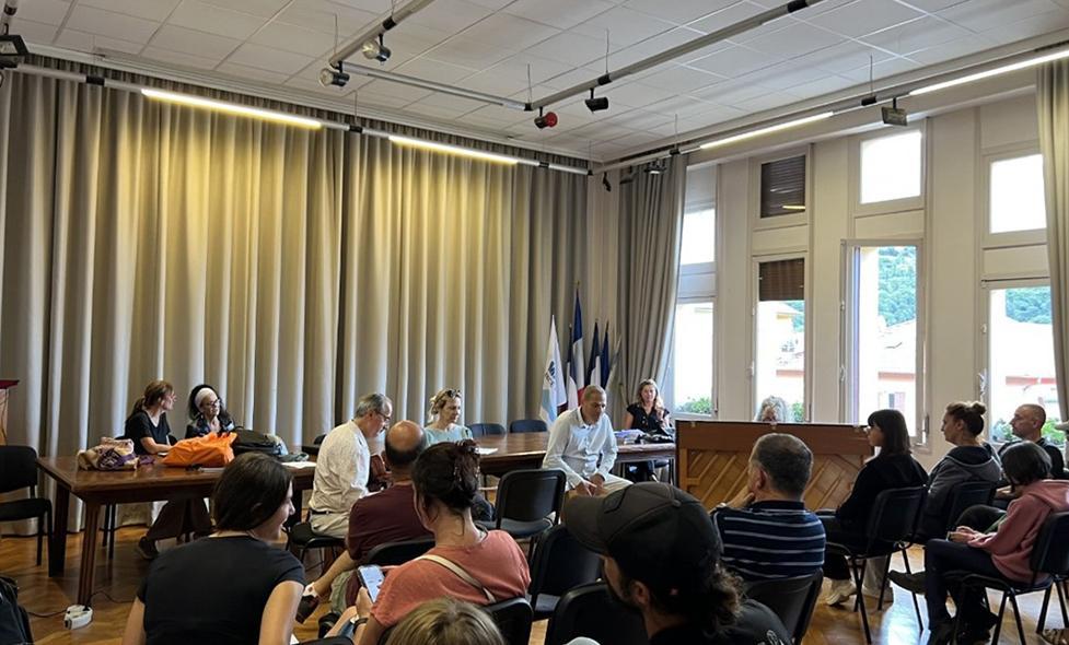 Réunion de rentrée à Roquebillière - Agrandir l'image, fenêtre modale